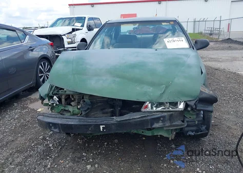 1998 Nissan Sentra Gxe/Xe z USA, uszkodzony, nr VIN 3N1AB41D4WL064404